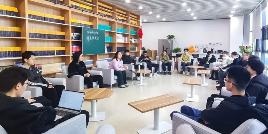 为你展示青春多彩