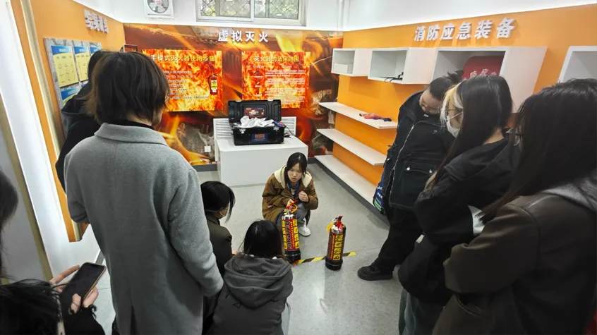 品物皆春