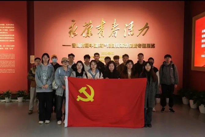 undefined 今天就让我们一起回顾北航学子们