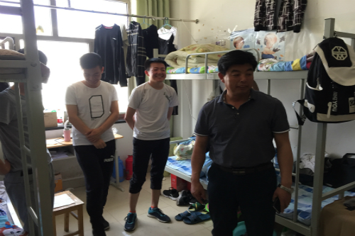 公司开展宿舍安全、卫生大检查 公司开展宿舍安全、卫生大检查