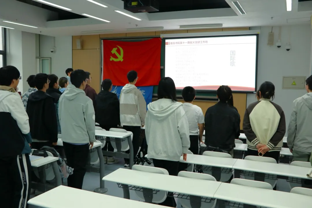 万物随春醒，美好皆可期