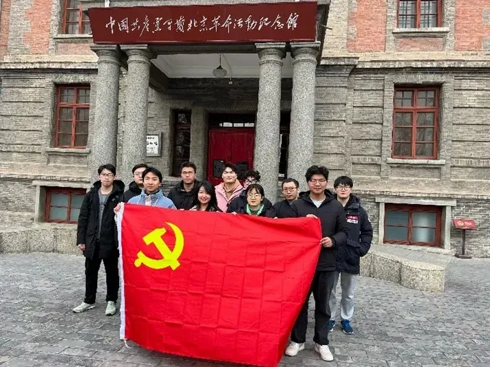 活力四溢的昂扬风貌