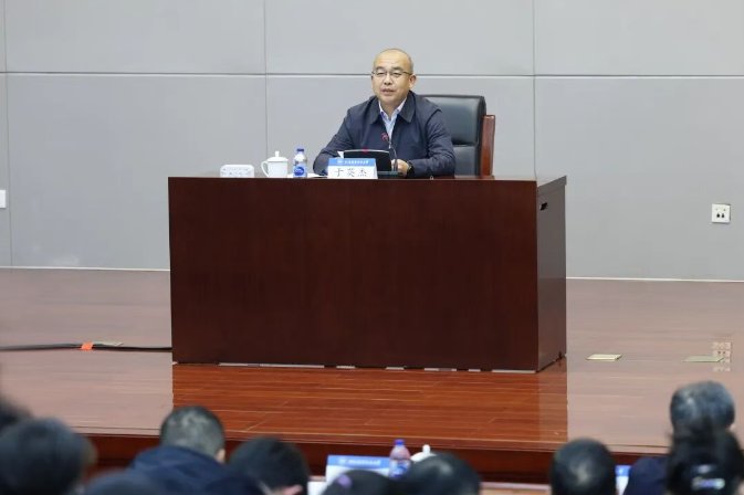 北京市委cctv5在线直播观看出任热
